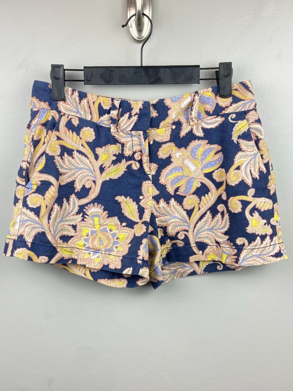 Ann Taylor Loft Linen Blend Shorts Navy Blue With Paisley Pattern Size 00
